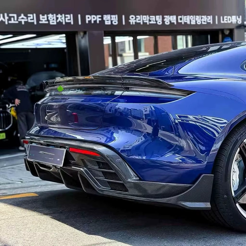 PK Style Carbon Fiber Body Kit for Porsche Taycan Carbon Fiber Front Lip Skirt Rear Diffuser Spoiler Body Kit