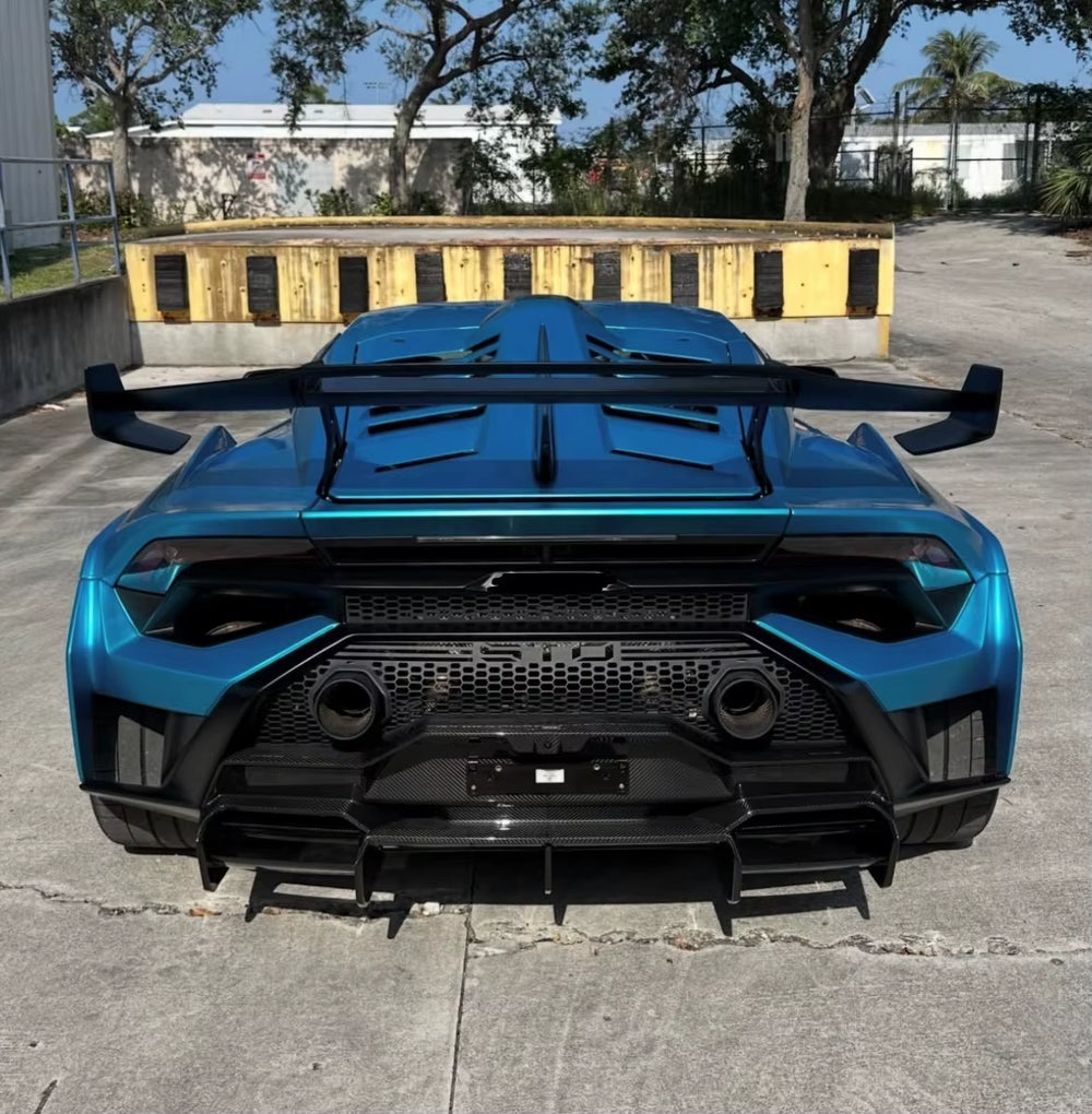 For Lamborghini Huracan STO Upgrade V-Style Dry Carbon Fiber Front Lip Side Skirt Rear Diffuser Vents Body Kit