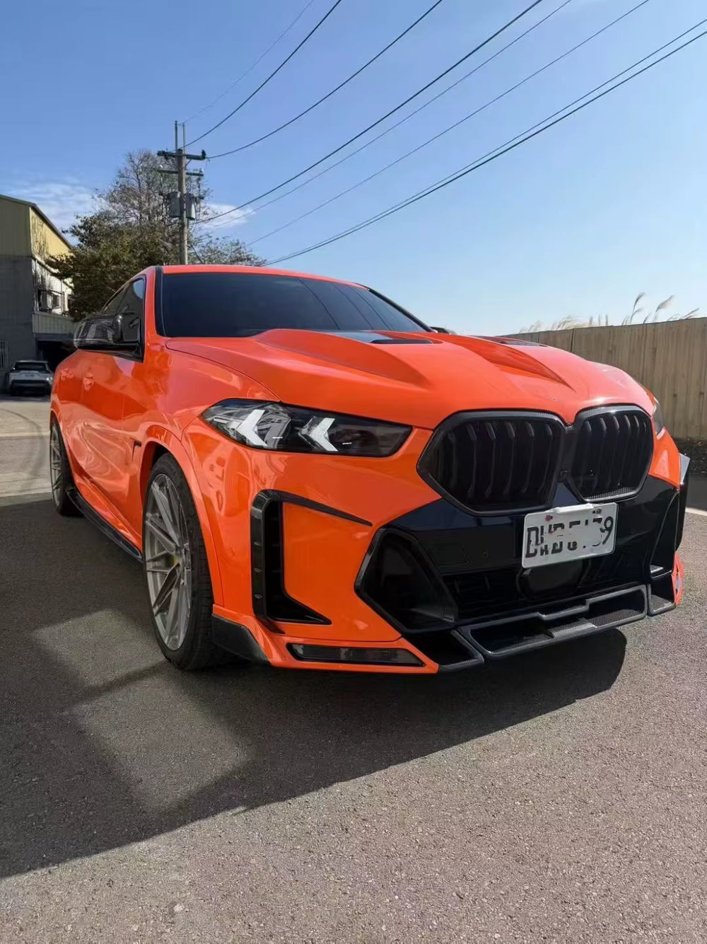 For BMW X6 G06 2024+ Lu Style Carbon Fiber Front Lip Side Skirt Rear Diffuser Spoiler Hood Body Kit