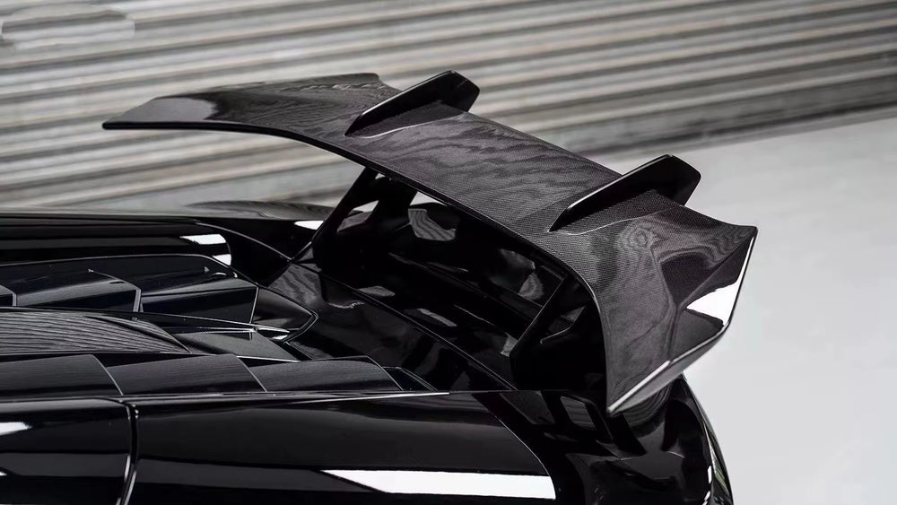 PK Style Dry Carbon Fiber Body Kit for Lamborghini Huracan Evo Front Lip Skirt Rear Diffuser Spoiler Hood Wide Body Kit
