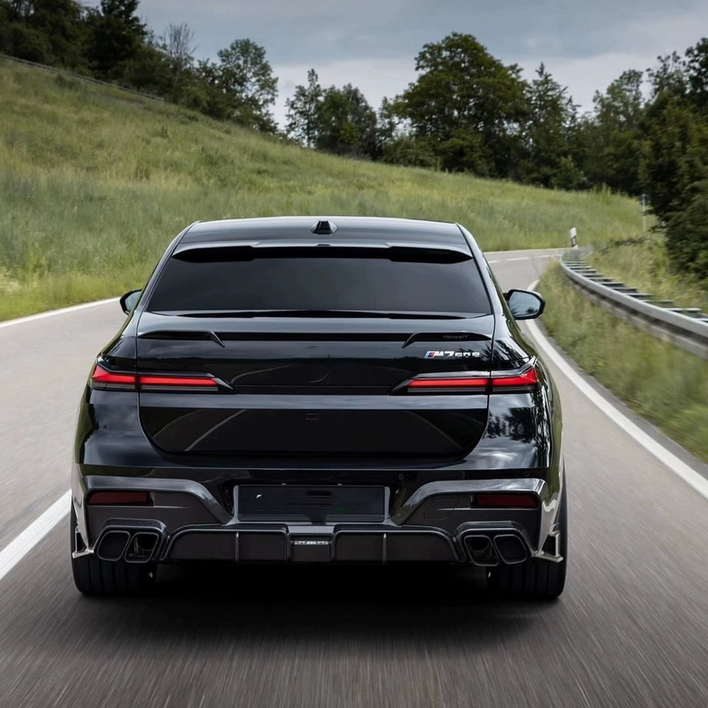 MSY Style Dry Carbon Fiber Body Kit for BMW 7 Series G70 Front Lip Skirt Rear Diffuser Spoiler