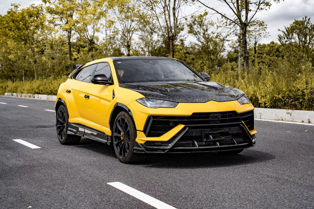 TOP Style Dry Carbon Fiber Body Kit for Lamborghin URUS Front Lip Rear Diffuser Side Skirts Rear Spoiler Car Body Kit