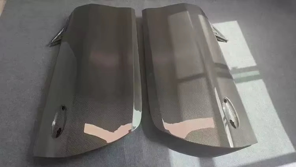High Quality Carbon Fiber Door Side Car Fenders for BMW M4 G82 Left and Right Body Kit