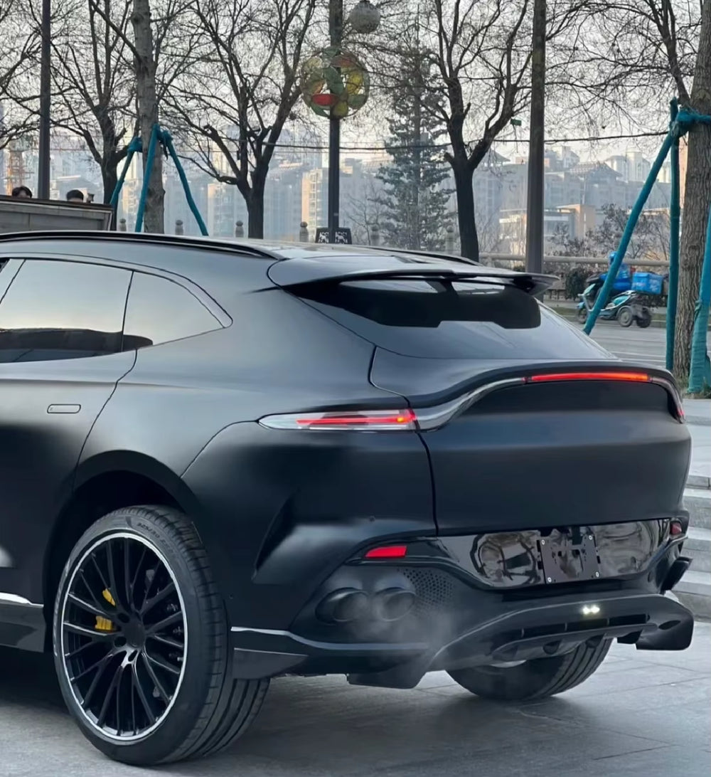 Upgraded 707 Style Body Kit for Aston Martin DBX Dry Carbon Fiber Front and Rear Bumper Diffuser Spoiler Body Kit