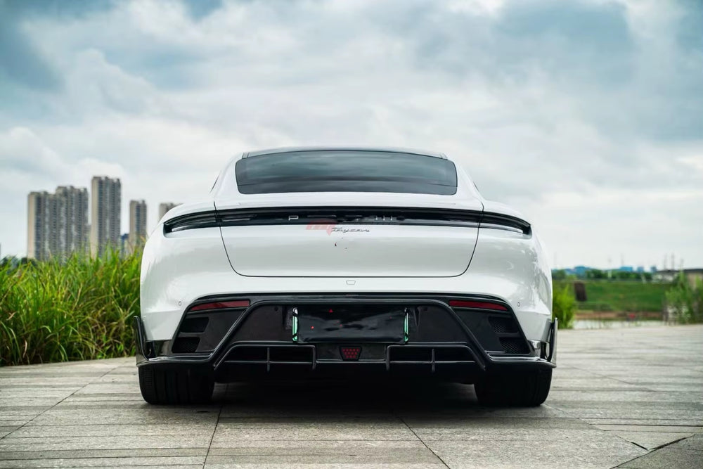 Cms Style Body Kit for Porsche Taycan 4S Carbon Fiber Rear Diffuser Spoiler Body Kit