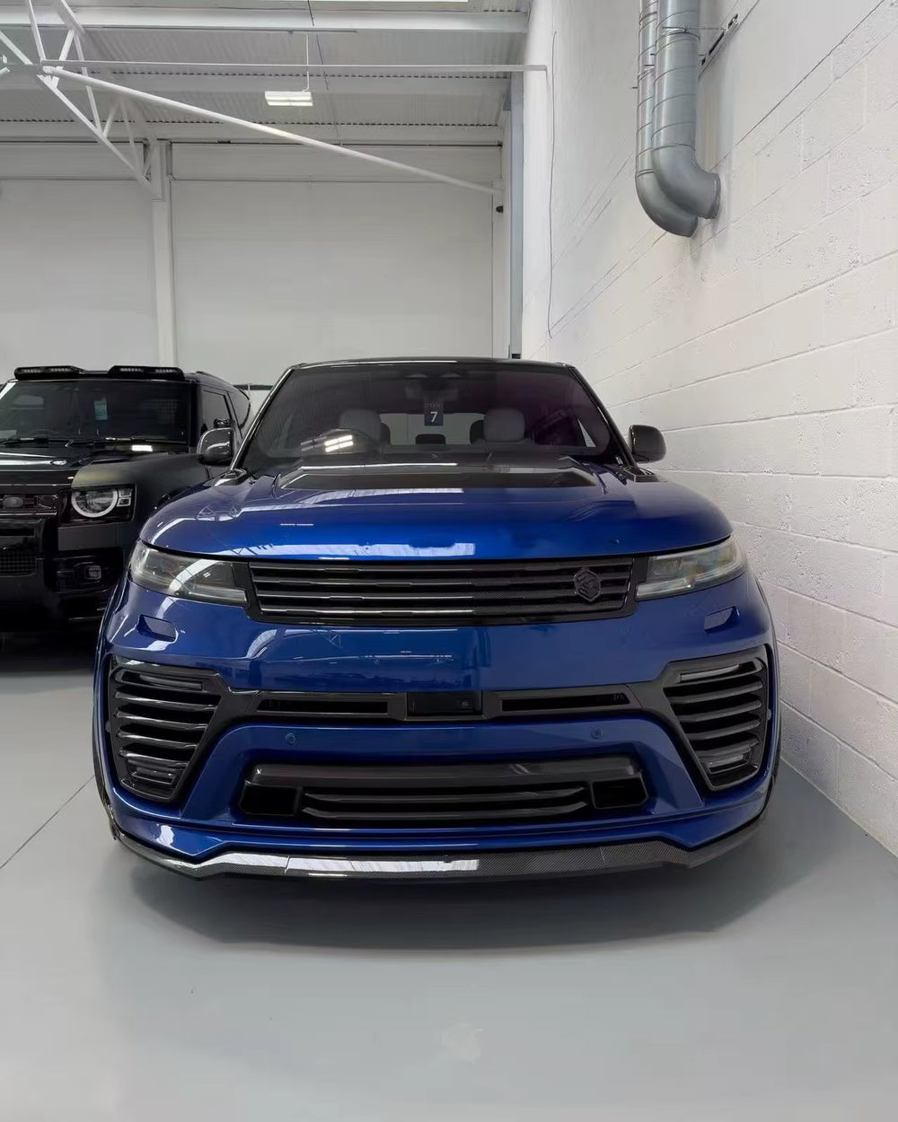 UB Style Dry Carbon Fiber Body Kit for RANGE ROVER SPORT SV Front Lip Skirt Rear Diffuser Spoiler Hood Wide Body Kit