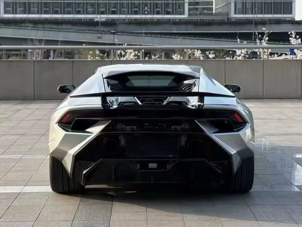 Half-Carbon Fiber Body Kit for Lamborghini Huracan Lp610 Lp580 EVO Tecnica Style Front Bumper Rear Bumper Diffuser Body Kit