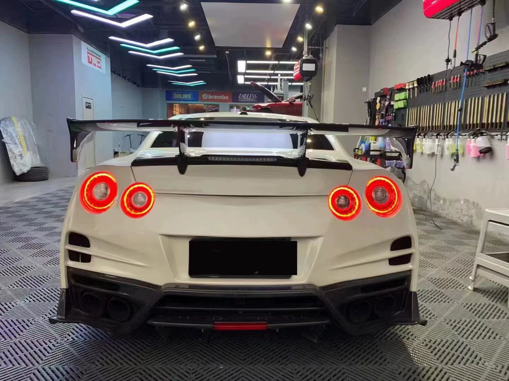 Carbon Fiber Fiber Body Kit for Nissan GTR R35 Car Bumper for Top Secret Body Kit