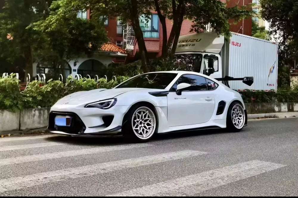 Robt Style Wide Body Kit for Toyota Gt86 Subaru Bez 86 Brz Wide Front and Rear Bumpers Spoiler Hood