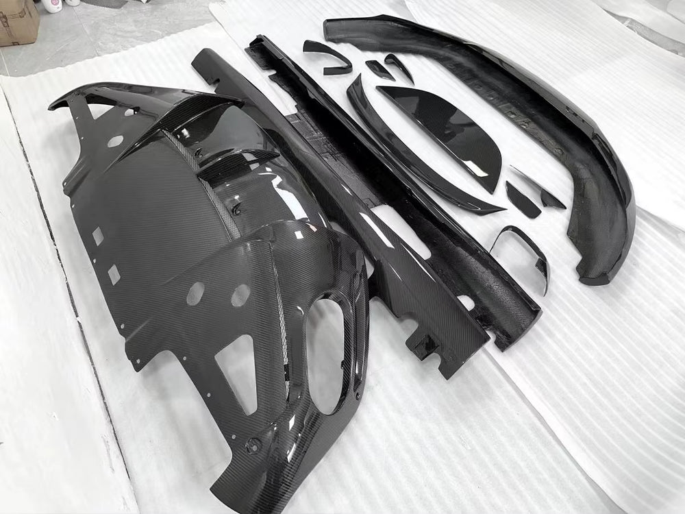 High Quality Carbon Fiber Body Kit for Ferrari Roma to Upgrade N-Style Front Lip Skirt and Rear Diffuser Spoiler