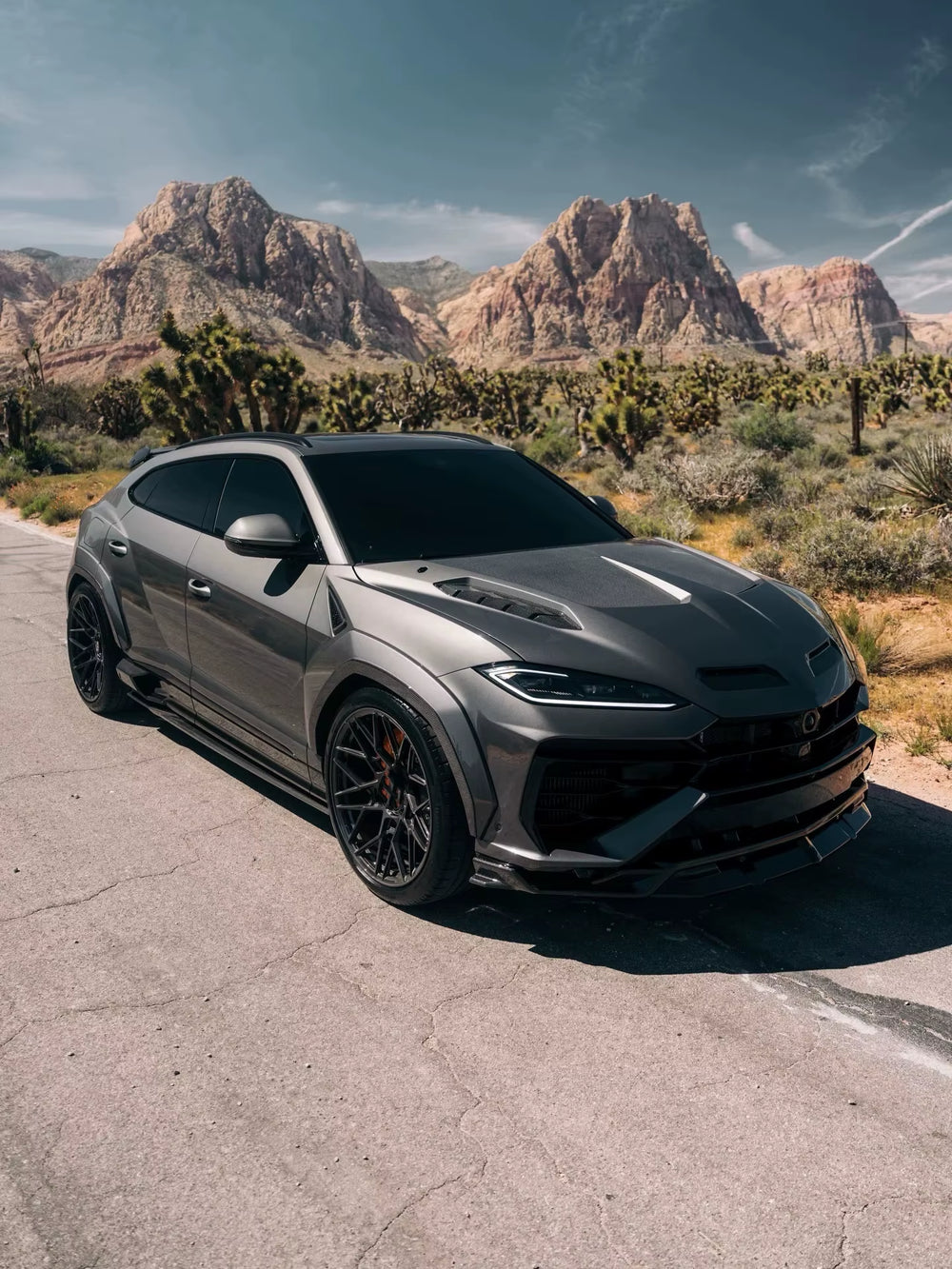For Lamborghini Urus SE Upgrade U-Style Dry Carbon Fiber Kit Front Lip Side Skirts Rear Diffuser Spoiler Hood