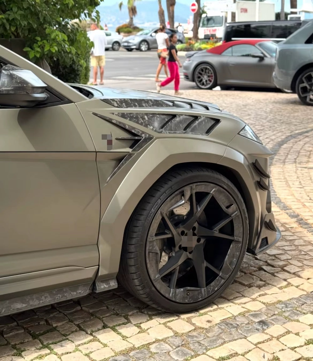 For Lamborghini Urus MS Style Forged Dry Carbon Fiber Front and Rear Bumpers Side Skirts and Wheel Arches Wide Body Kit