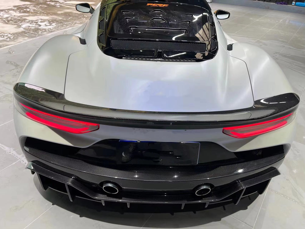 High-Quality Dry Carbon Fiber Body Kit for Maserati Mc20 Upgrade SD Style Front Lip Skirt Rear Diffuser Spoiler Bodykit