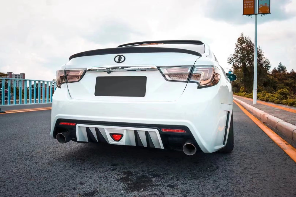 Body Kit Rear Bumper Side Skirts Car Bumpers for Toyota Reiz 2010-2016 Gs Style BODY KIT
