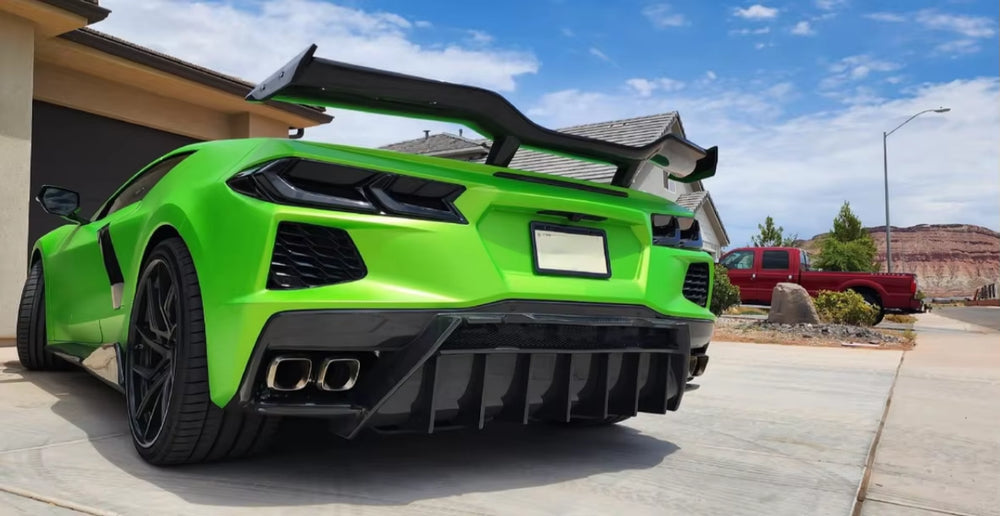 High Quality Dry Carbon Fiber Rear Trunk Wing for Chevrolet Corvette C8 Z06 Carbon Fiber Wing Spoiler