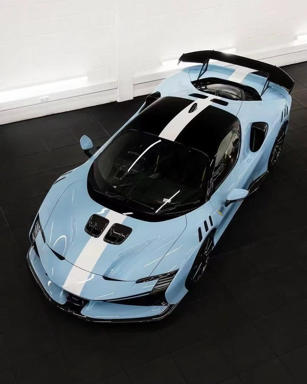 For Ferrari SF90 Upgrade SF90 XX Dry Carbon Fiber Car Bumpers Front Lip Side Skirts Rear Diffuser Body Kit