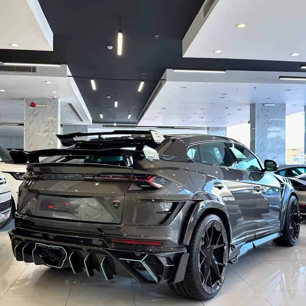 MSY Wide Body Kits for Lamborghini URUS Front Rear Bumper Middle Exhaust Car Fenders Mirror Cover Roof Spoiler Bodykit