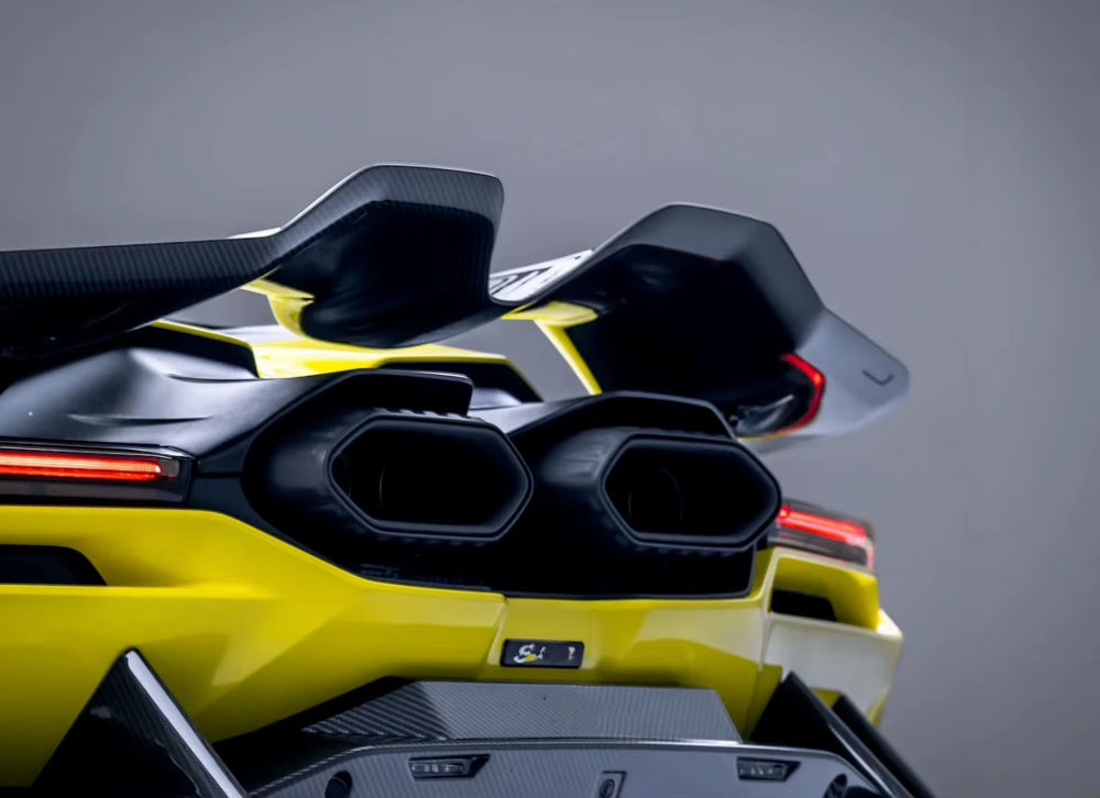 For Lamborghini Revuelto Upgrade MSY Dry Carbon Fiber Front Lip Skirt Rear Diffuser Spoiler Hood Body Kit