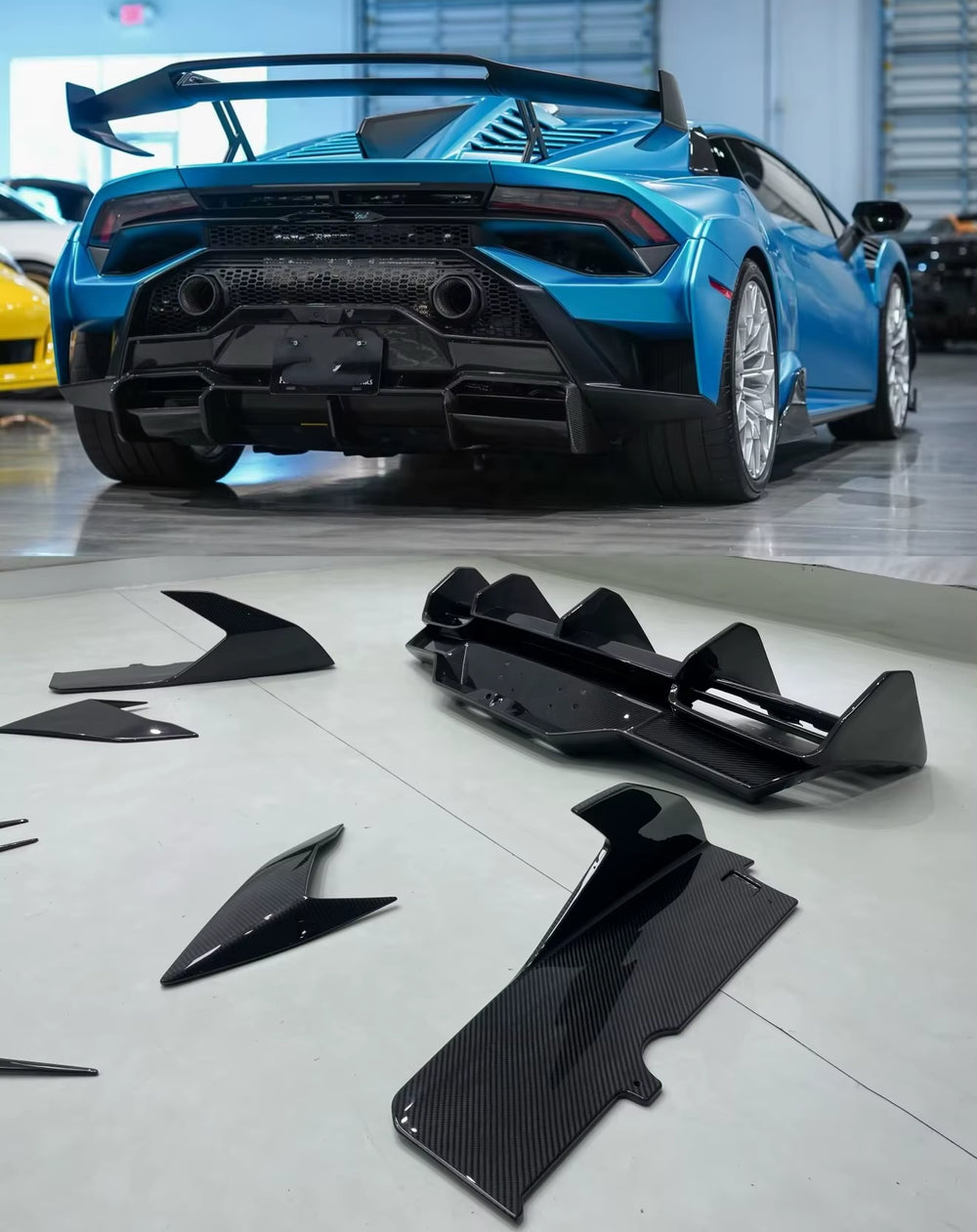Car Accessories for Lamborghini Huracan STO V Style Dry Carbon Fiber Front Splitters Vents Side Skirts Rear Diffuser Body Kit
