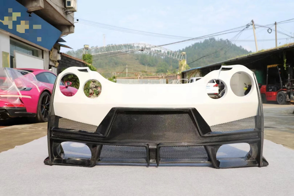 Front- und Heckstoßstangen-Kit Version 2024 aus Carbon für Nissan GT-R 35