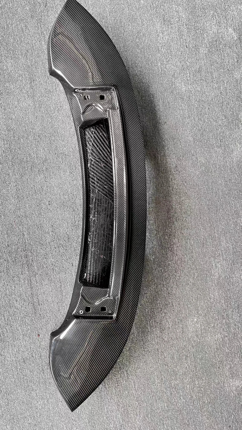 Alerón trasero de diseño en fibra de carbono para Porsche 911 (992)