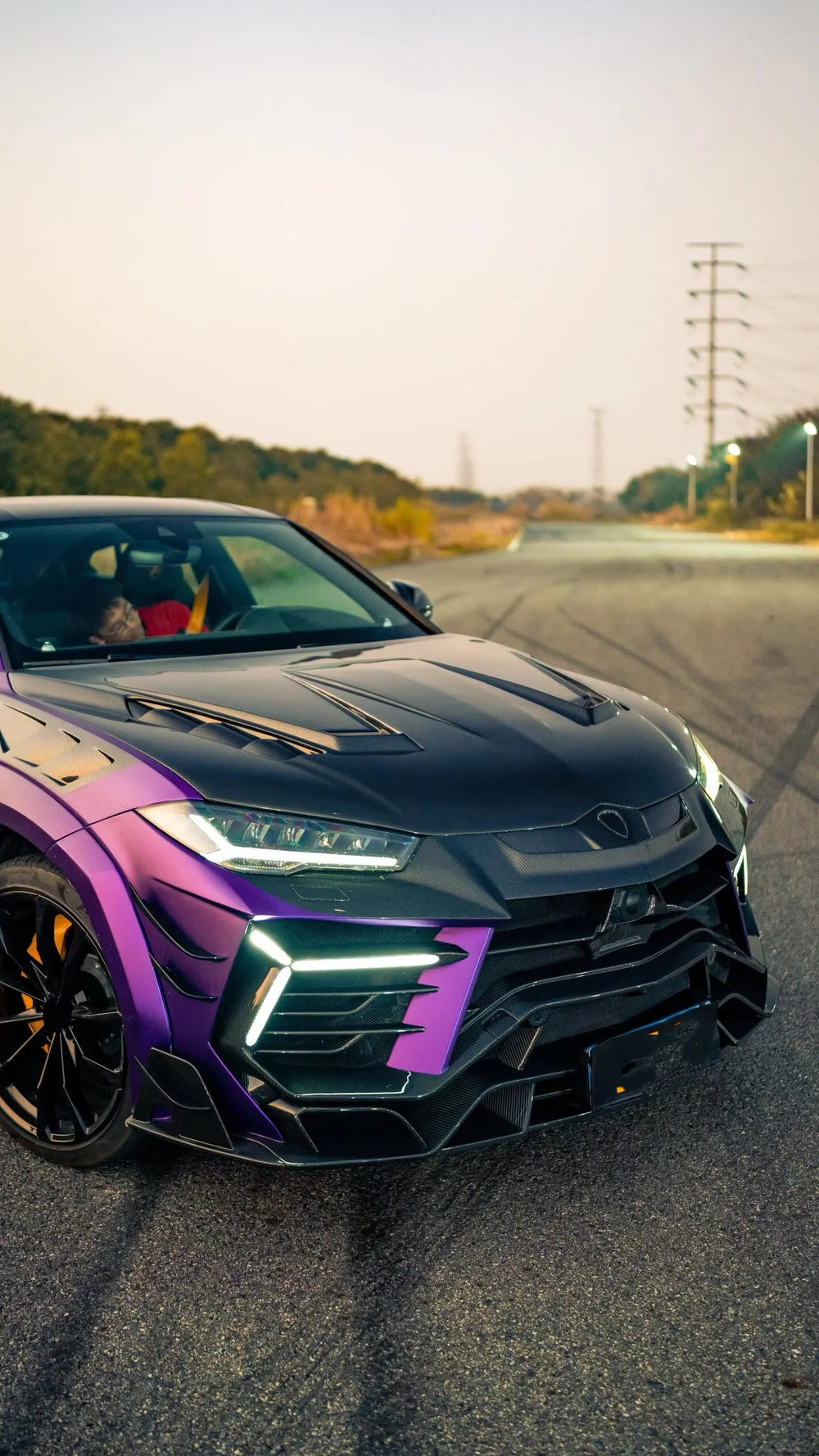 Dry Carbon Fiber Front Bumper Assembly MSY Style with Fender Arch Side Skirts Rear Wing Body Kit for Lamborghini Urus