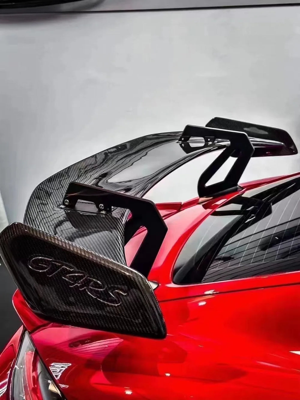 Alerón y difusor trasero estilo RS en fibra de carbono para Porsche 718 Cayman / Boxster
