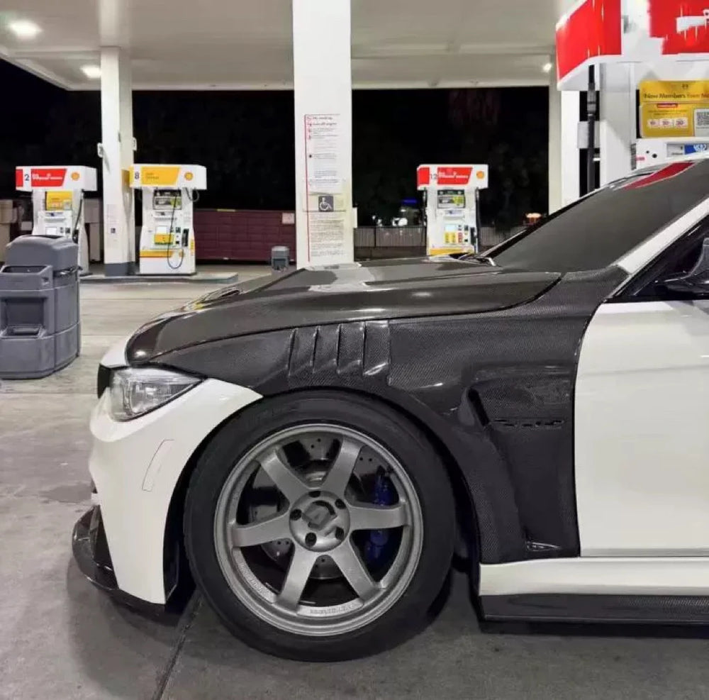 Ailes en fibre de carbone pour BMW M3 F80 / M4 F82