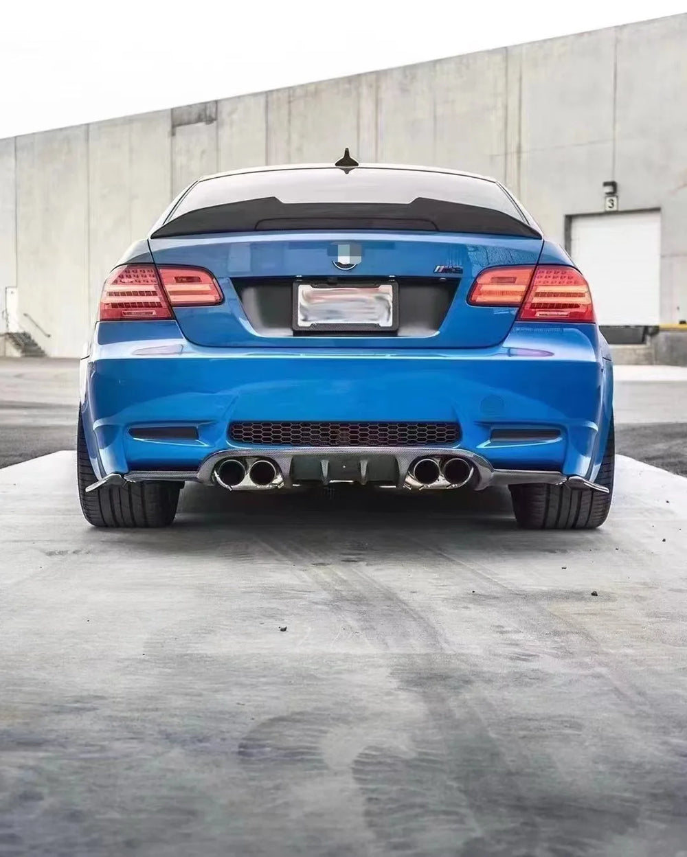 Kit carrosserie design en fibre de carbone pour BMW E92 / E93 M3