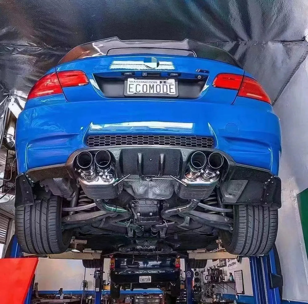 Kit carrosserie design en fibre de carbone pour BMW E92 / E93 M3