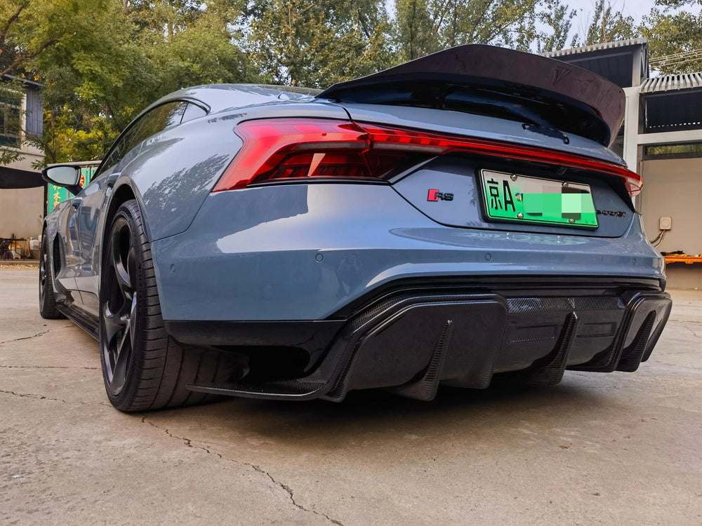 Carbon Fiber Body Kit for Audi RS E-Tron GT Front Bumper Lip Side Skirts Rear Bumper Diffuser Rear Wing Spoiler Body Kit