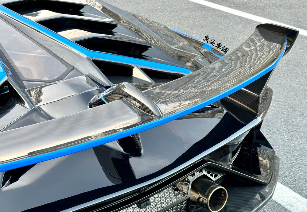 For Lamborghini Aventador LP700 LP720 Upgrade SVJ Style Half Carbon Fiber Car Accessories Front Rear Bumper Side Skirts Spoiler