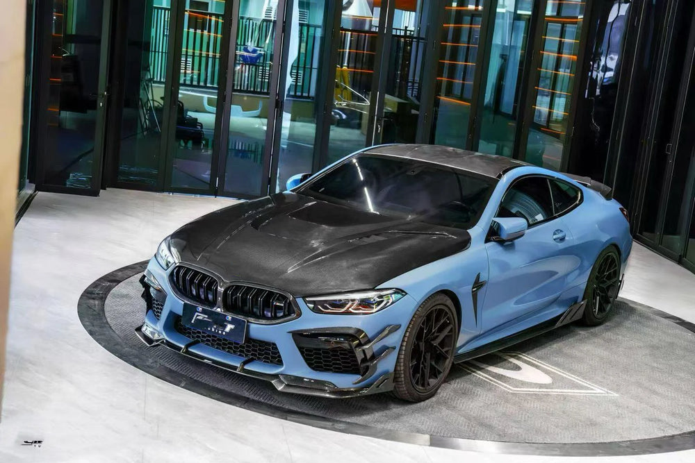 Kit carrozzeria in carbonio secco per BMW Serie 8 / M8