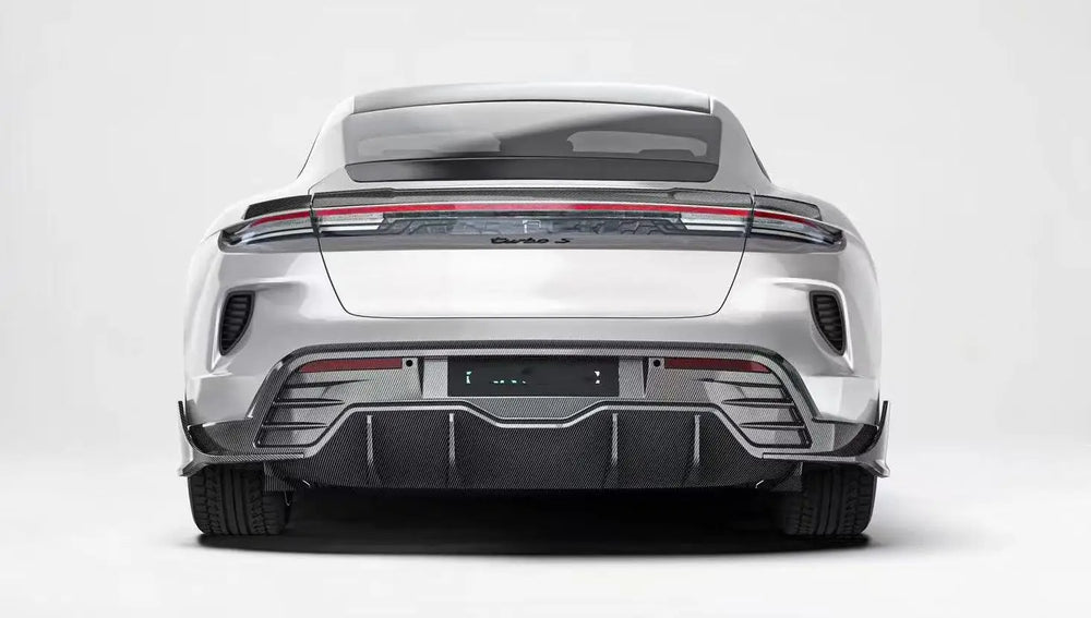 Karosserie-Kit aus Trockencarbon für Porsche Taycan 2024+