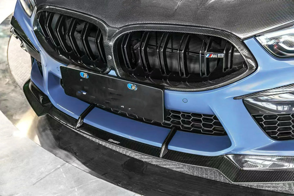 Kit carrozzeria in carbonio secco per BMW Serie 8 / M8