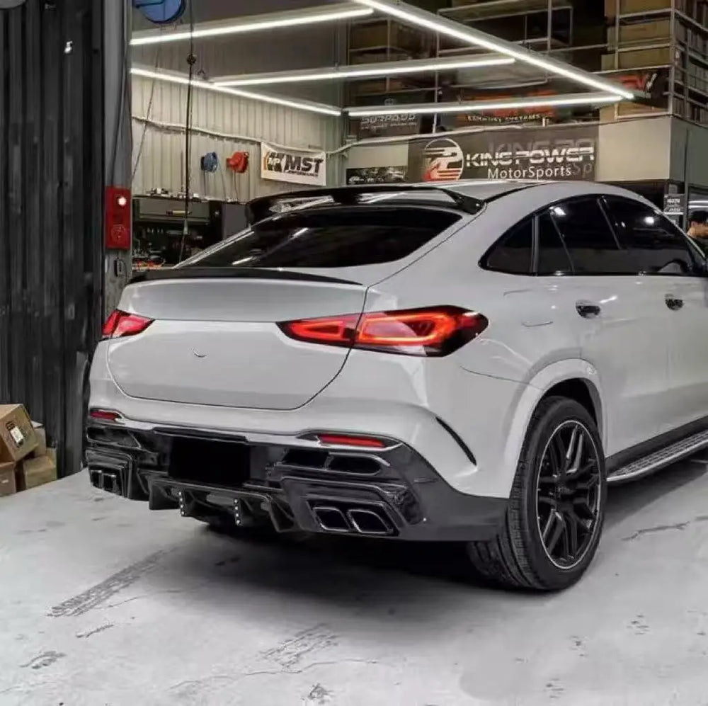 Kit de carrocería en fibra de carbono para Mercedes-AMG GLE 53 / GLE 63 Coupé