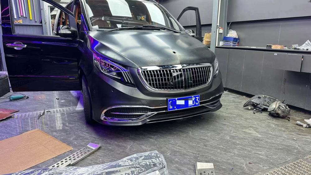 Front- und Heckstoßstange aus PP für die Umrüstung von Mercedes-Benz Viano 2010-2015 auf den Maybach-Stil