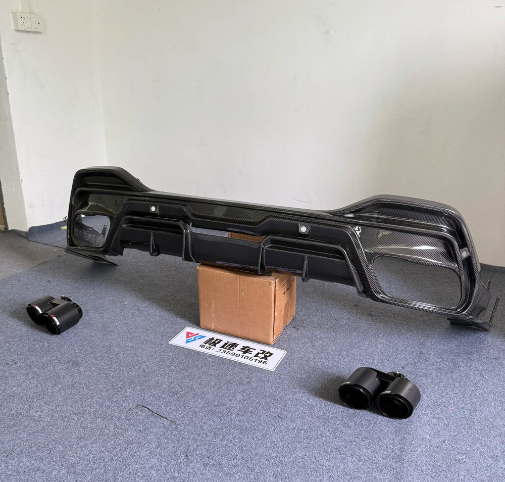 PK Style Carbon Fiber Rear Diffuser Rear Spoiler for BMW X6 G06 Body Kit