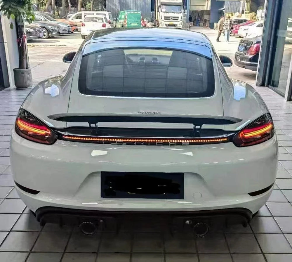 Kit de conversion style 718 GT4 en PP pour Porsche Cayman 981 (987-981)
