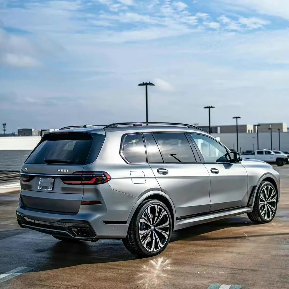 Kit de conversion en PP pour mettre à niveau BMW X7 G07 2019-2022 vers l’apparence du LCI Sport 2024