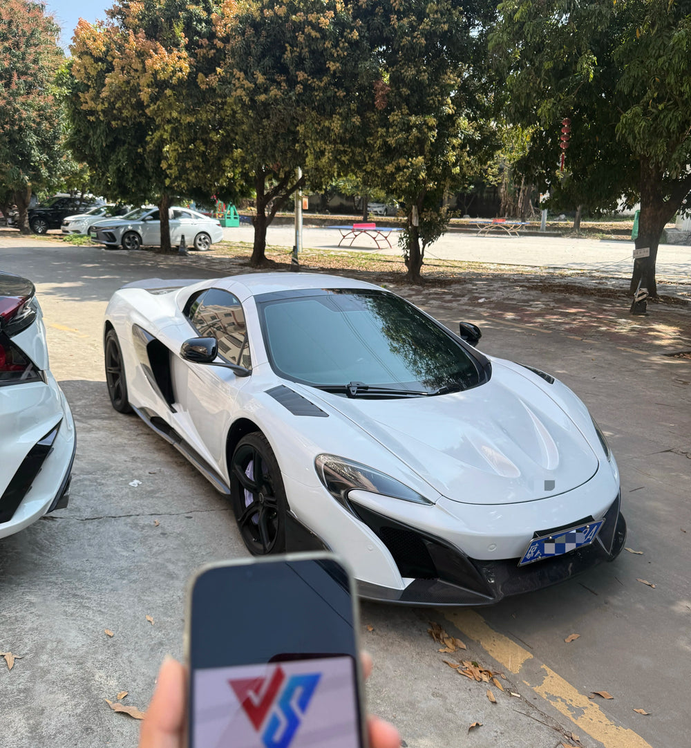Carbon Fiber Body Kit Front and Rear Bumper Side Skirts Body Kits Suitable for Mclaren Mp4-12C 650S Upgrade to 675LT Body Kit