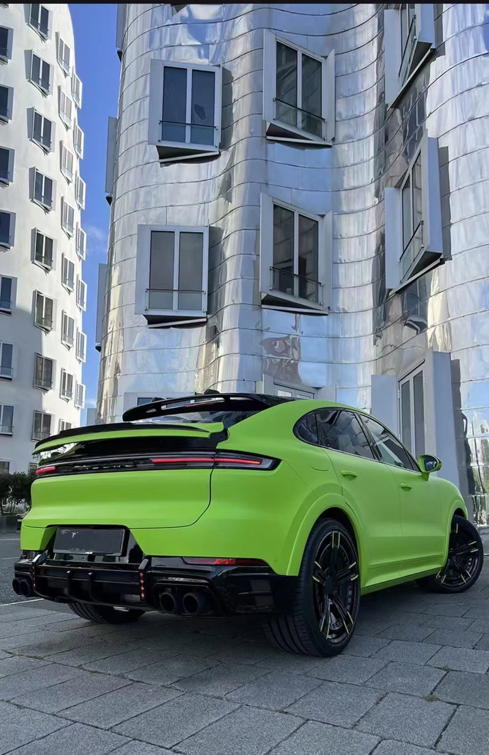 Kit en fibra de carbono para Porsche Cayenne 2025+