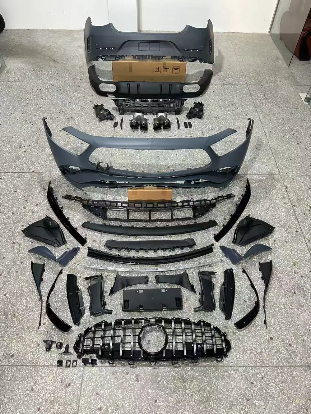 Umbausatz im Stil CLS53 AMG aus PP für Mercedes-Benz CLS W257