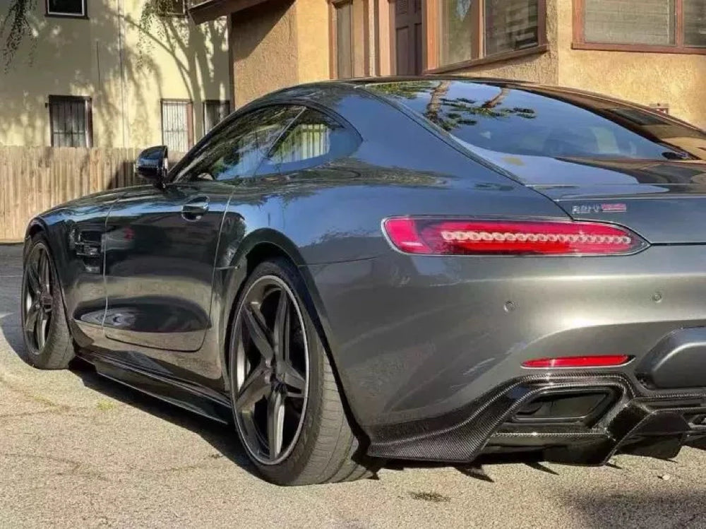 Kit de carrocería en fibra de carbono para Mercedes-AMG GT