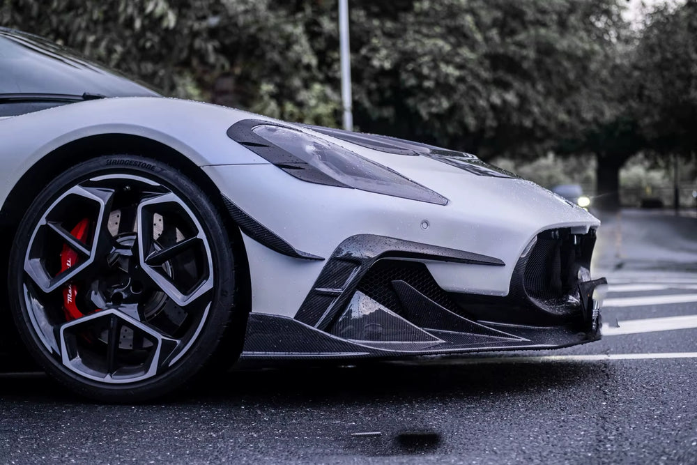 MSY Style Dry Carbon Fiber Body Kit for Maserati MC20 Front Lip Front Canards Side Skirt Rear Diffuser Rear Spoiler Roof Vent