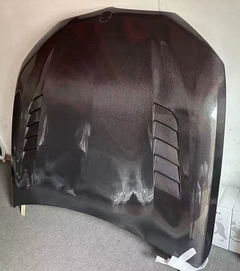 Carbon Fiber Engine Cover for Bmw M8 G14 G15 8 Series 840I 850I Two - or Four-Door Sports Cars Hood