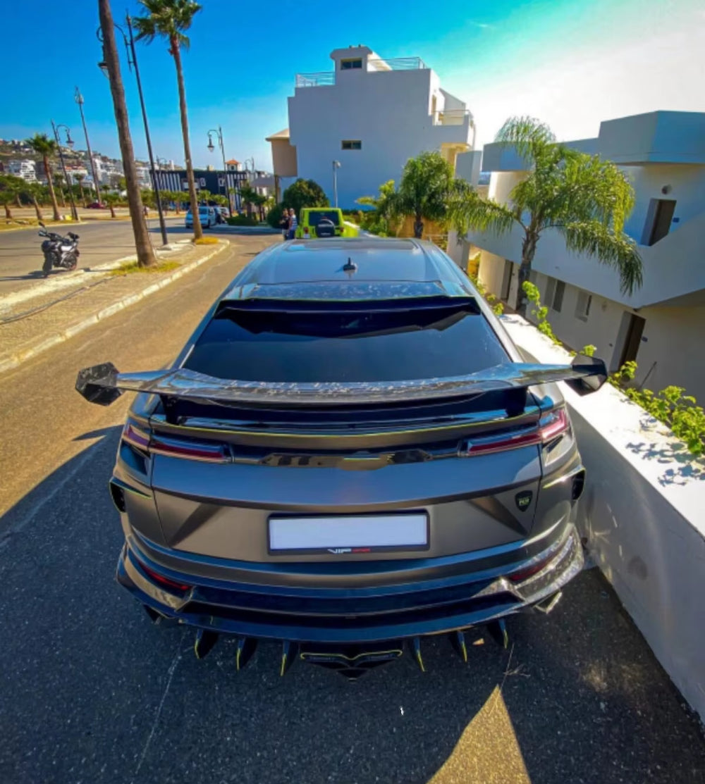 Car Exterior Accessories Tail Wing MSY Style Carbon Fiber Rear Trunk Spoiler for Lamborghini URUS Rear Spoiler