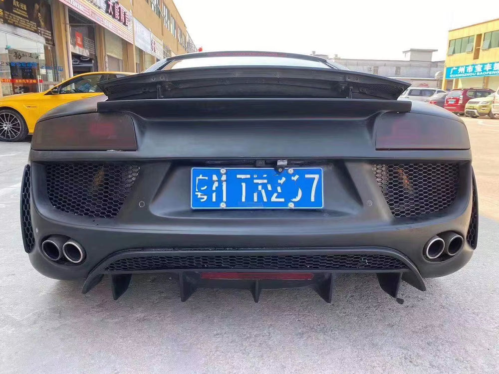 Regula Style Body Kit for Audi R8 2006-2015 Front Bumper Rear Bumper Side Skirt Spoiler Diffuser Body Kit