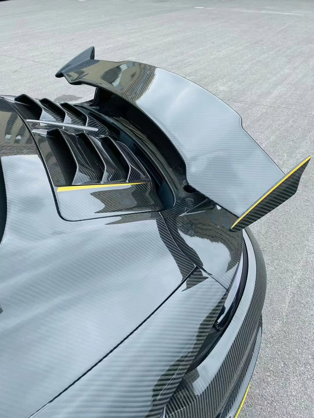 Carbon Fiber Body Kit Auto Part for Porsche 911 992 Top Style Front Bumper Carbon Fiber