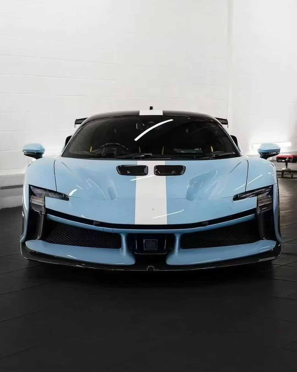 New 2019- for SF90 Upgrade SF90 XX Dry Carbon Fiber Bodykit Car Bumper Front Lip Side Skirts Rear Diffuser Full Set